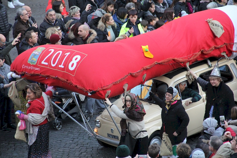 La Calza organizzata dal centro sociale Pilastro nelle vie del centro