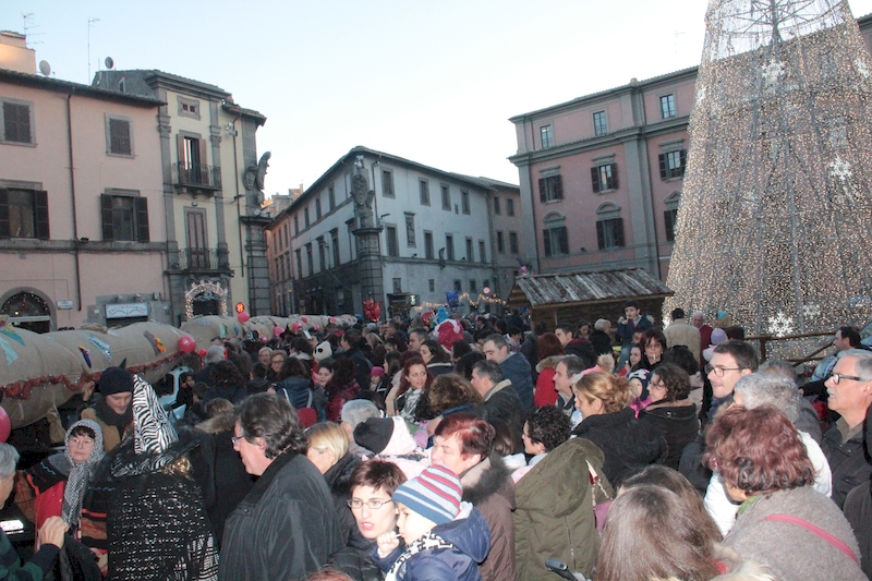 La Calza organizzata dal centro sociale Pilastro nelle vie del centro