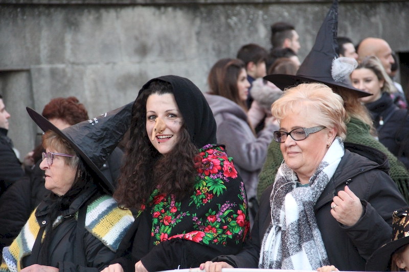 La Calza organizzata dal centro sociale Pilastro nelle vie del centro