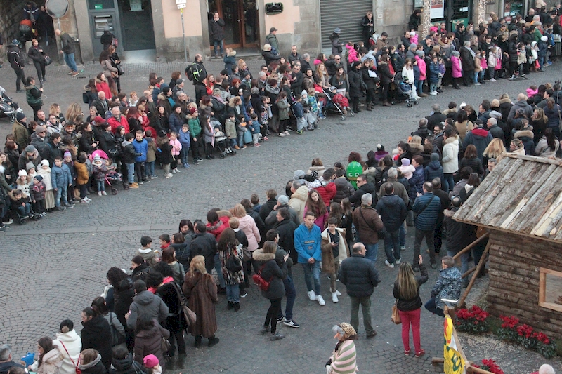 La Calza organizzata dal centro sociale Pilastro nelle vie del centro