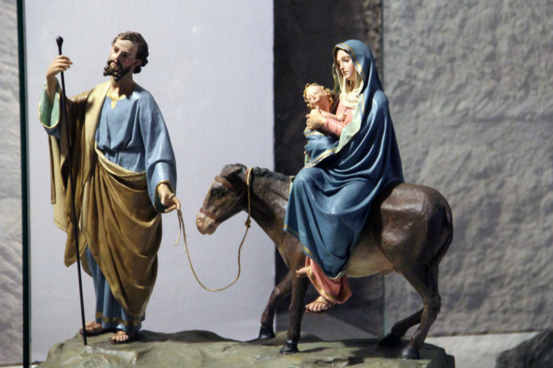 Figure da presepio dalle regioni d'Italia