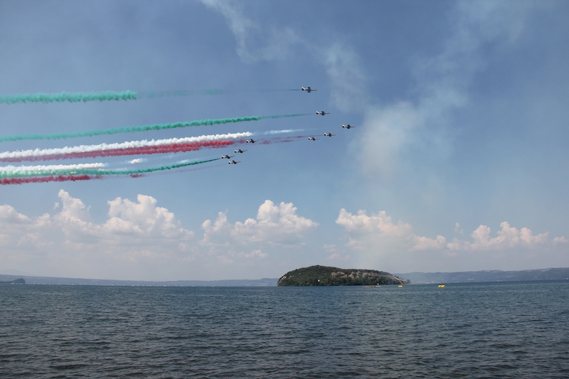 Le esibizioni dal lungolago