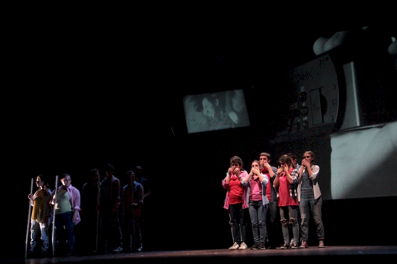 Spettacolo laboratorio teatrale integrato della Neuropsichiatria infantile Asl Viterbo, Eta beta e Gli anni in tasca. 