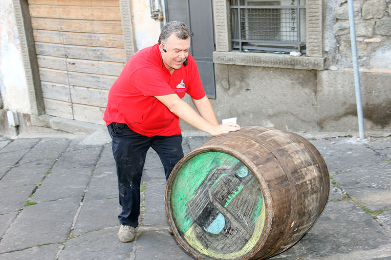 Palio delle botti: l'atto finale della Festa dell'uva