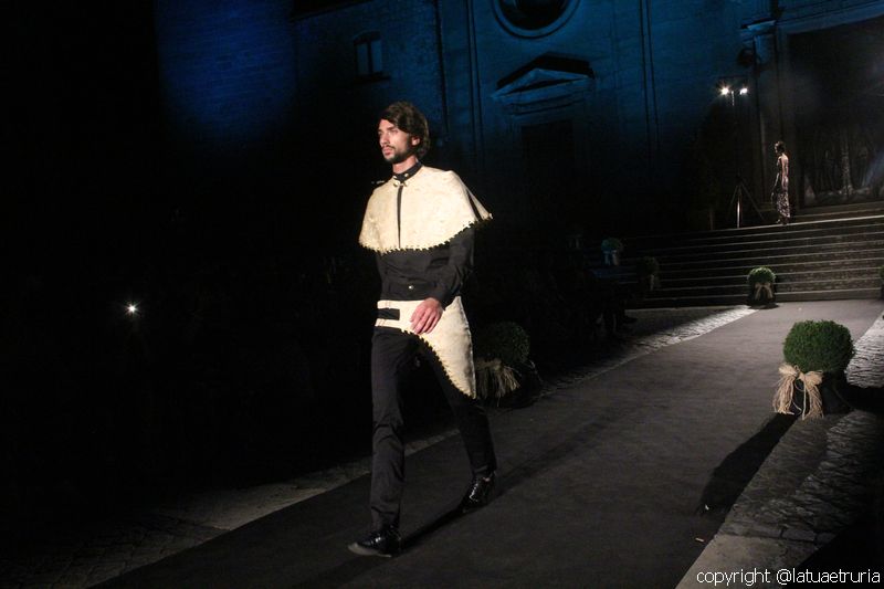 Duomo sotto le stelle - la sfilata