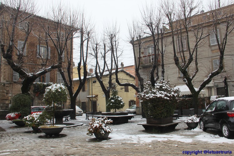 Neve nella Tuscia: Viterbo, Bagnaia e il Cimino. Le foto più belle