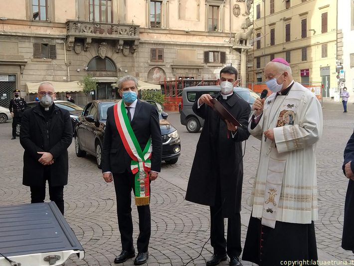 La processione della Madonna della Quercia - Comune - Sant'Angelo