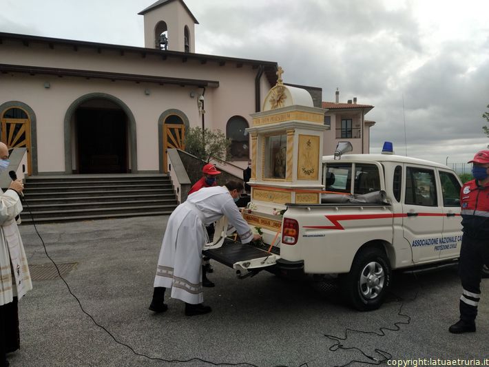 La processione della Madonna della Quercia - Grotticella