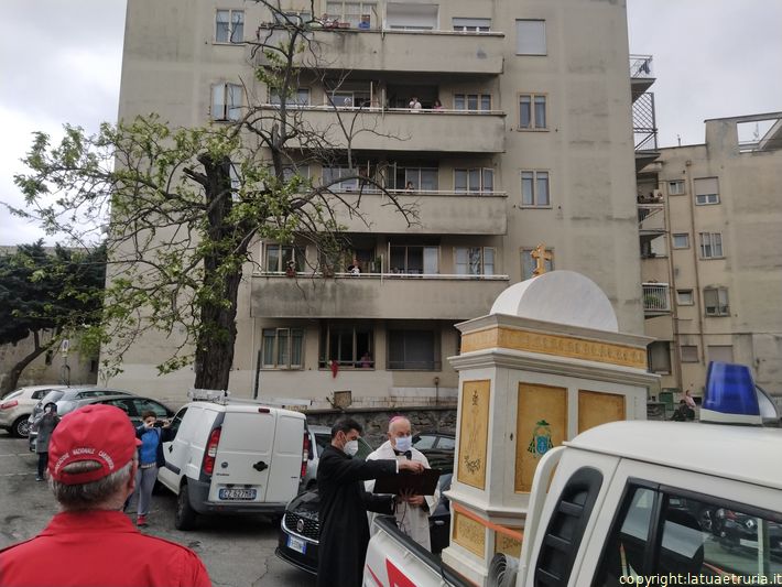 La processione della Madonna della Quercia - Paradiso