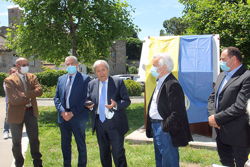 Monumento dedicato ai medici e sanitari caduti per il Covid19