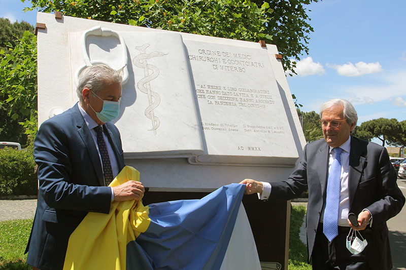 Monumento dedicato ai medici e sanitari caduti per il Covid19
