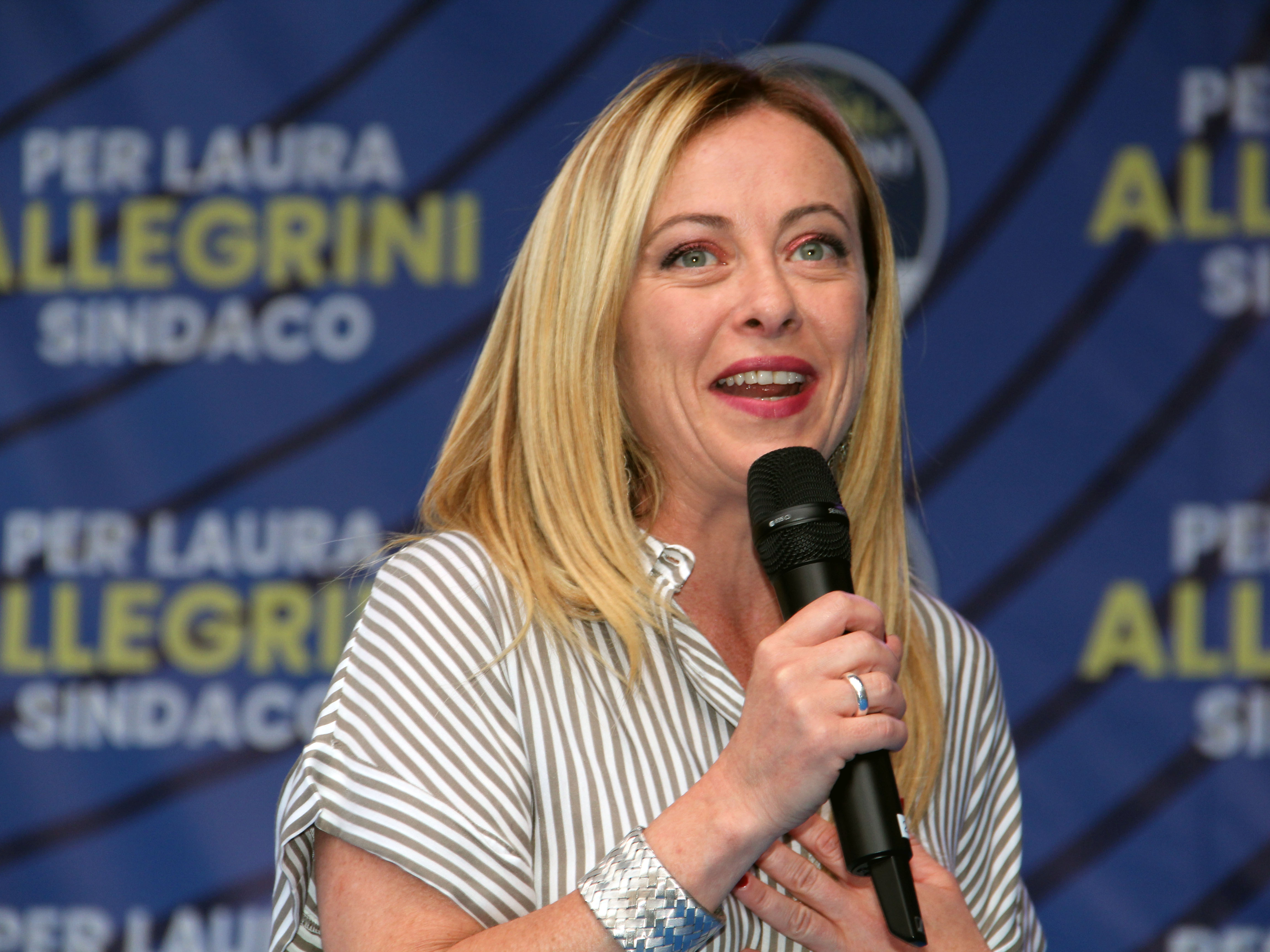 Il comizio di Giorgia Meloni a piazza del Plebiscito