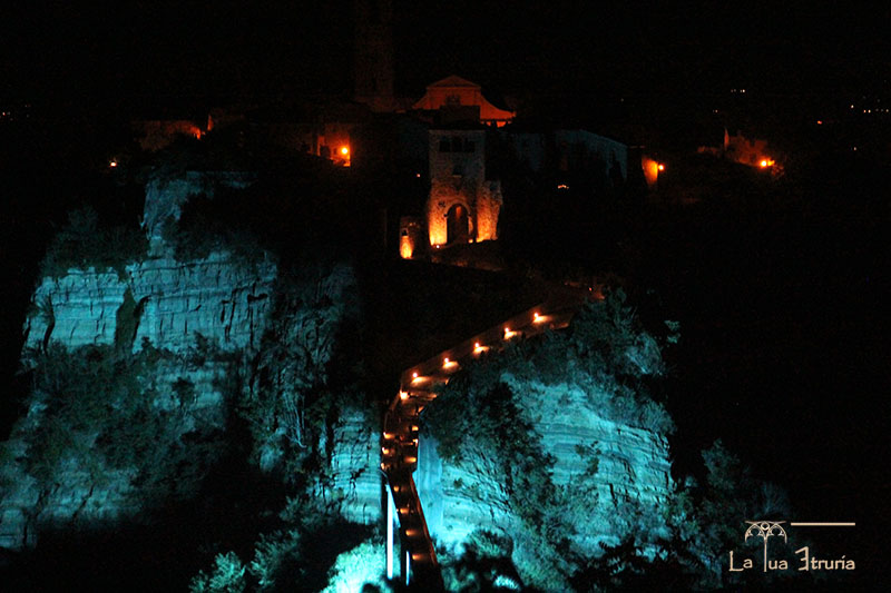 Notte delle luci - illuminazione rupe Civita Bagnoregio