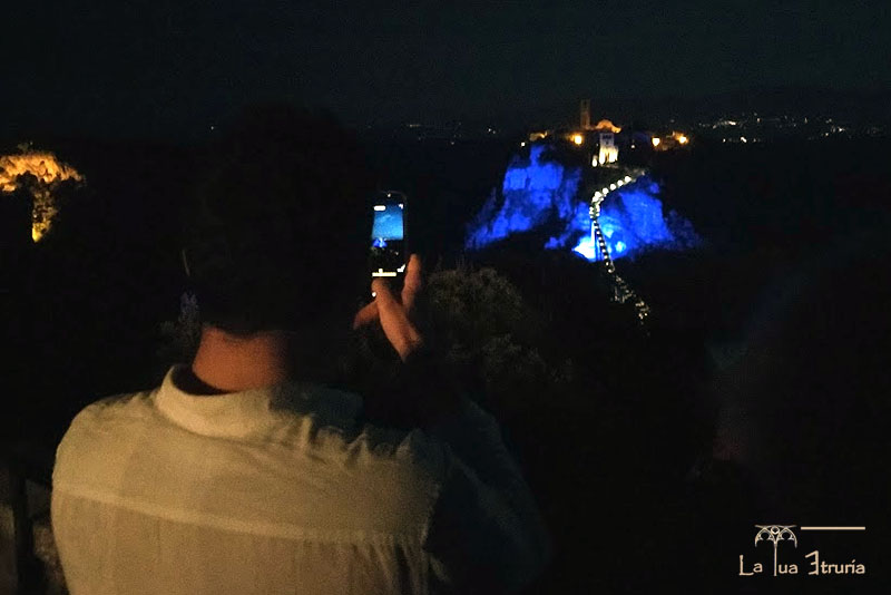 Notte delle luci - illuminazione rupe Civita Bagnoregio