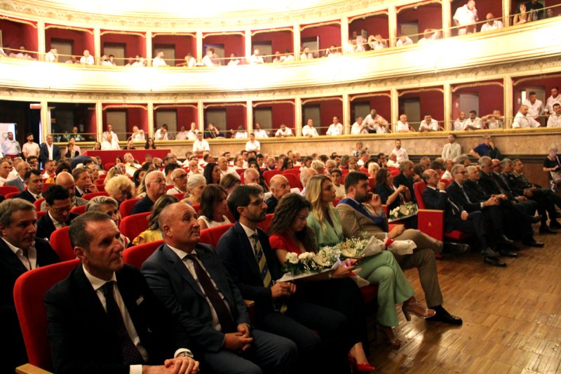 Raduno Facchini di Santa Rosa - Teatro Unione