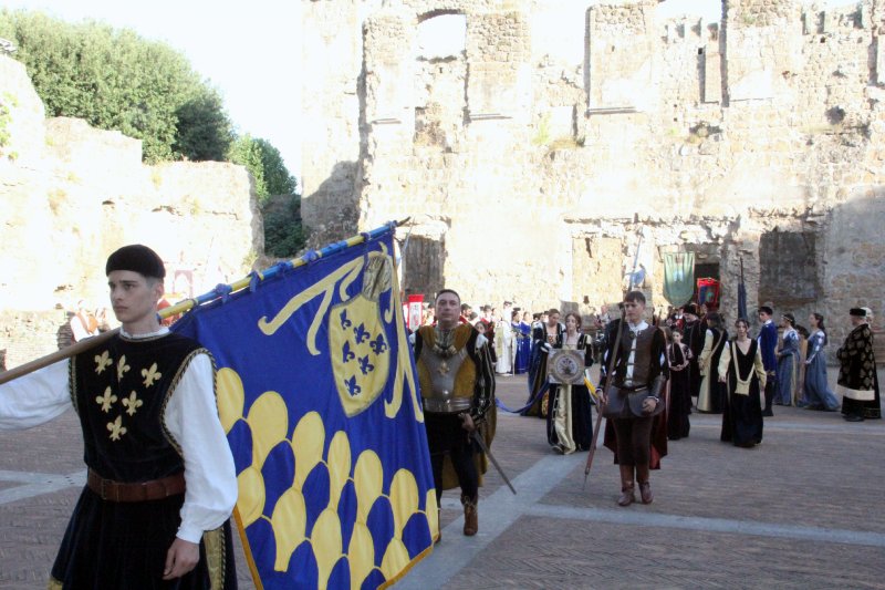 Palio dei Borgia 24 - Nepi: Corteo storico