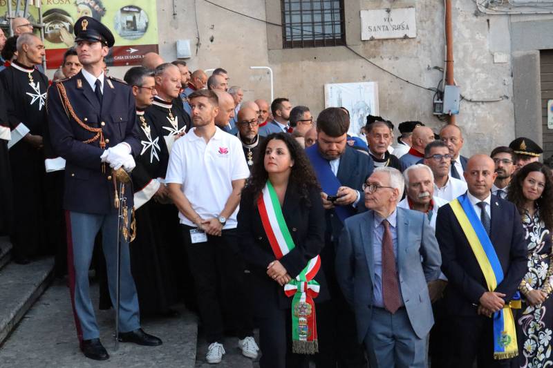 Ritorno in Santuario del Corpo Santa Rosa 