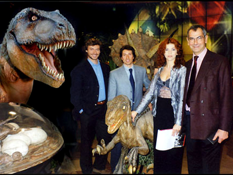 Paolocci Gaetano in una mostra sui Dinosauri in RAI